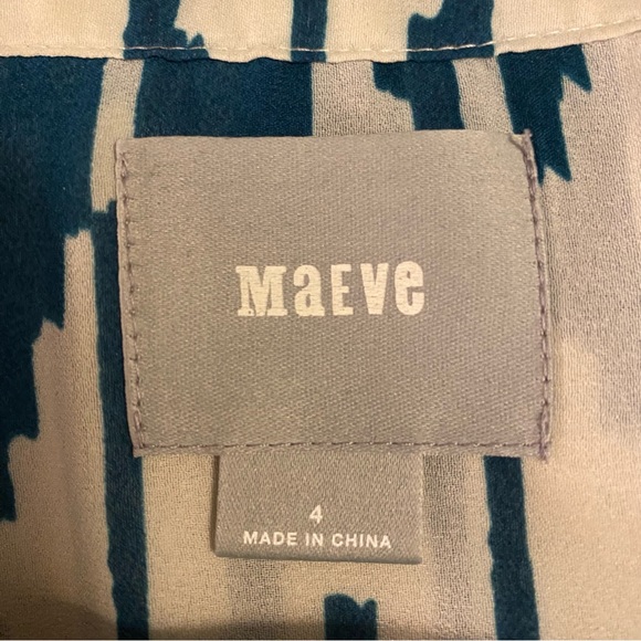 Maeve Anthropologie Rohana Embellished Blouse | size 4 - Picture 6 of 6